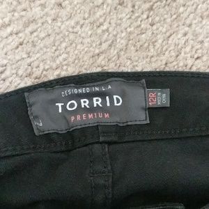 Torrid high rise curvy skinny jeans